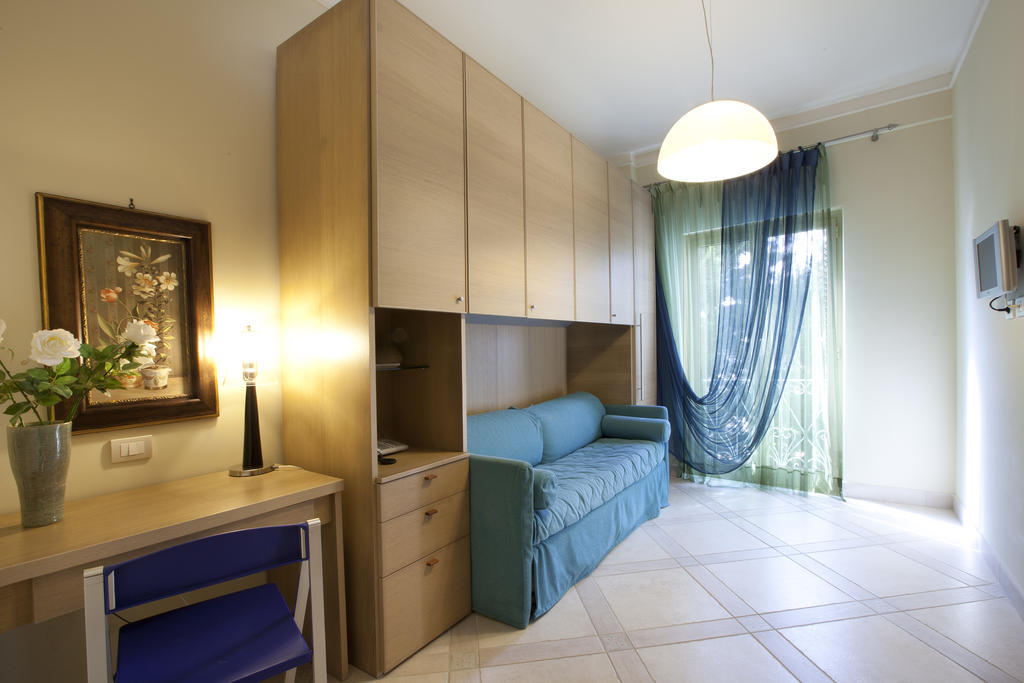 Posidonia Residence Isquia Habitación foto